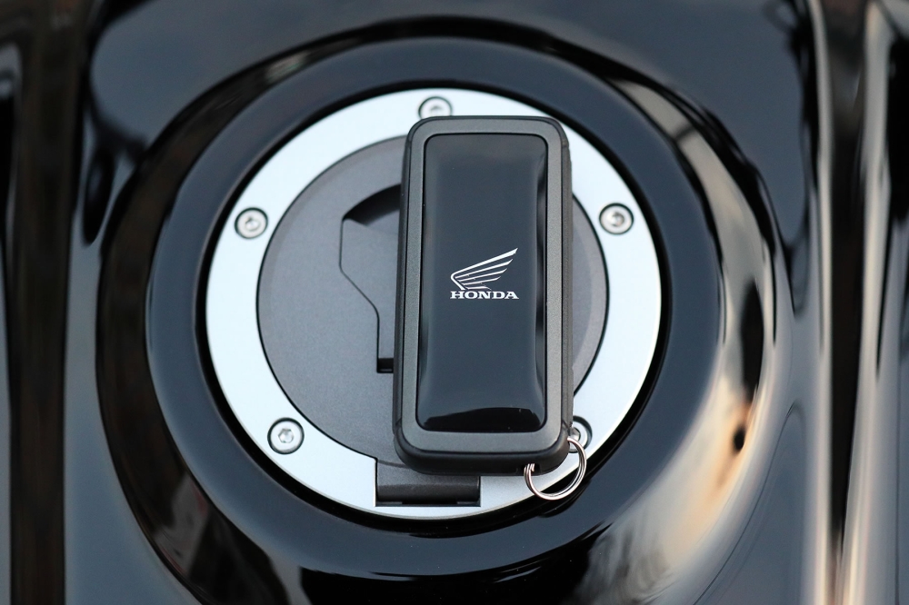 CB1000Fスマートキー