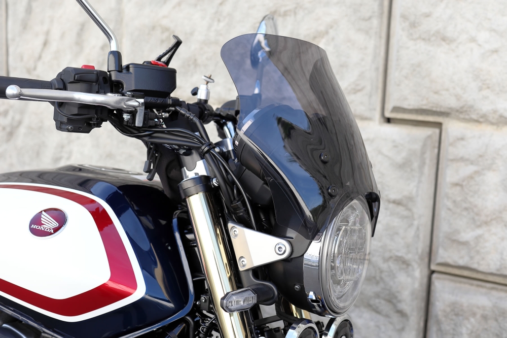 CB1300デイトナスクリーン