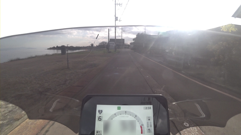 CB1000F琵琶湖沿い