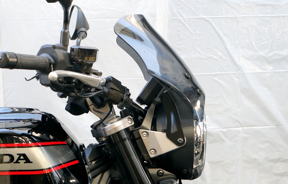 CB1000Fデイトナウインドスクリーン