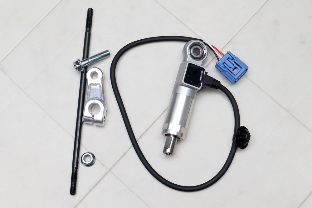 CB1000F用クイックシフター