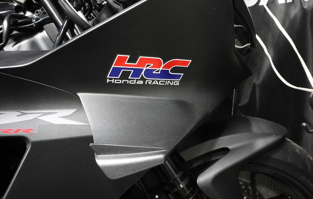 CBR600RRのHRCステッカー