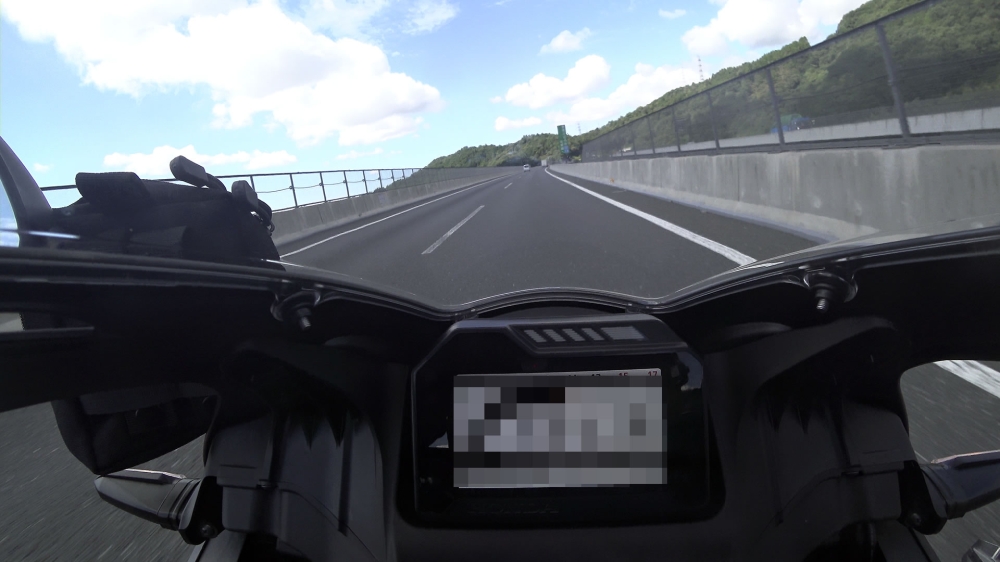 CBR600RRの高速道路走行
