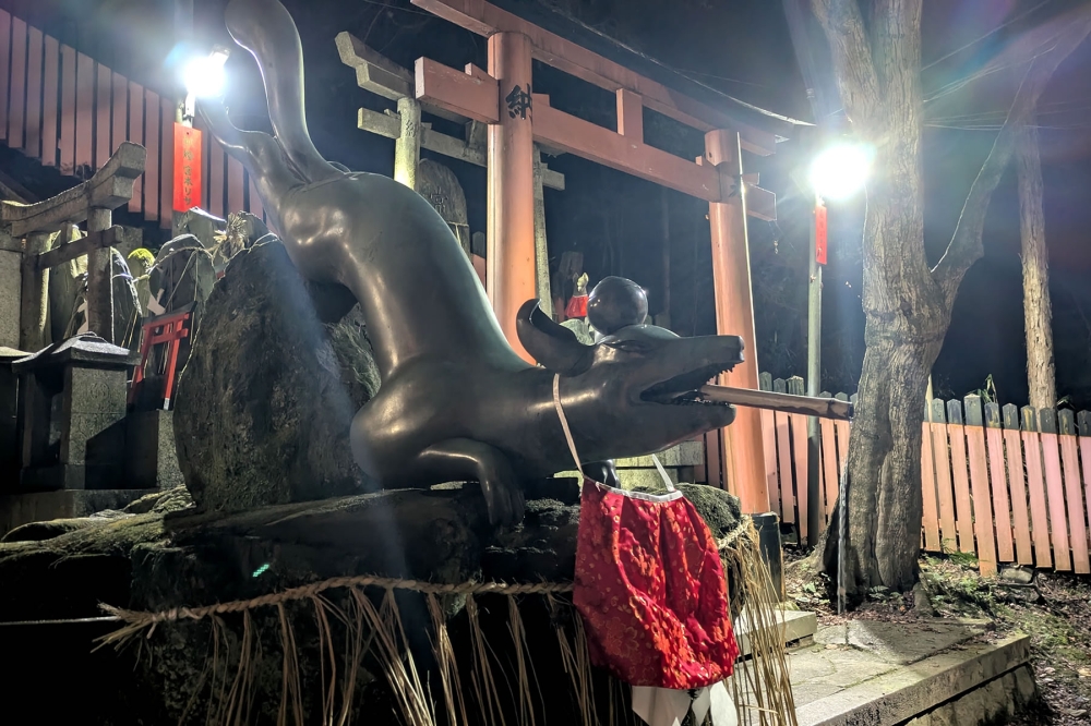 夜の伏見稲荷大社7