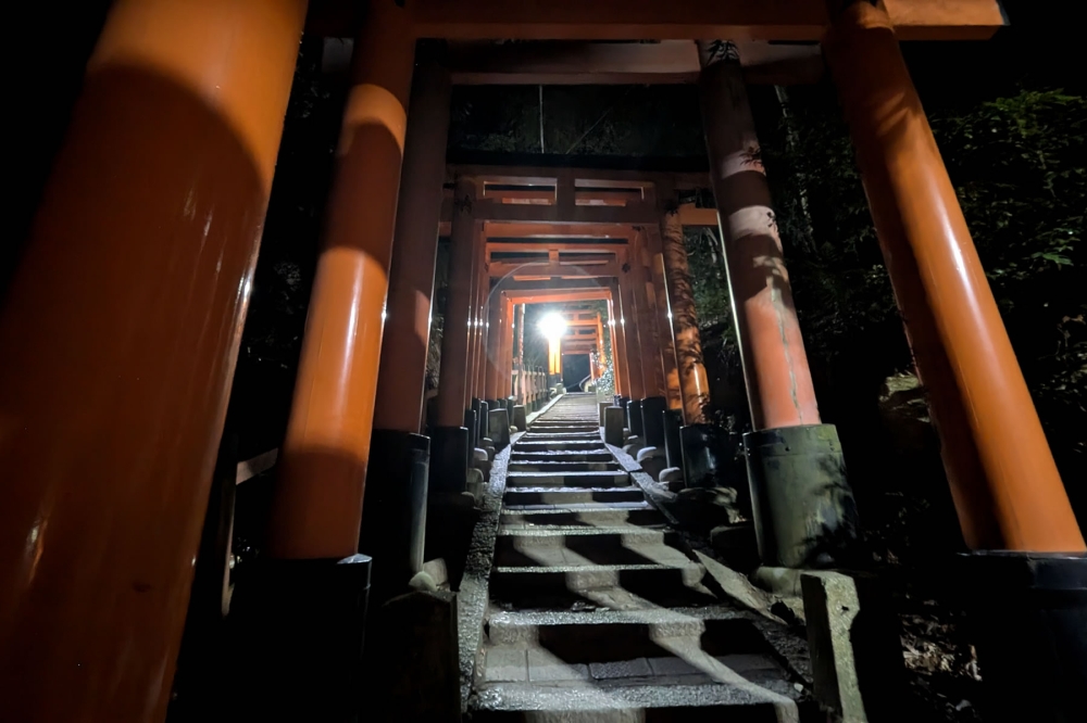 夜の伏見稲荷大社8