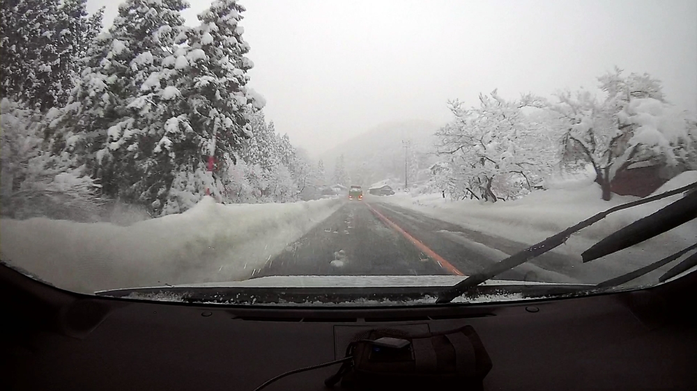 冬の国道161敦賀市側