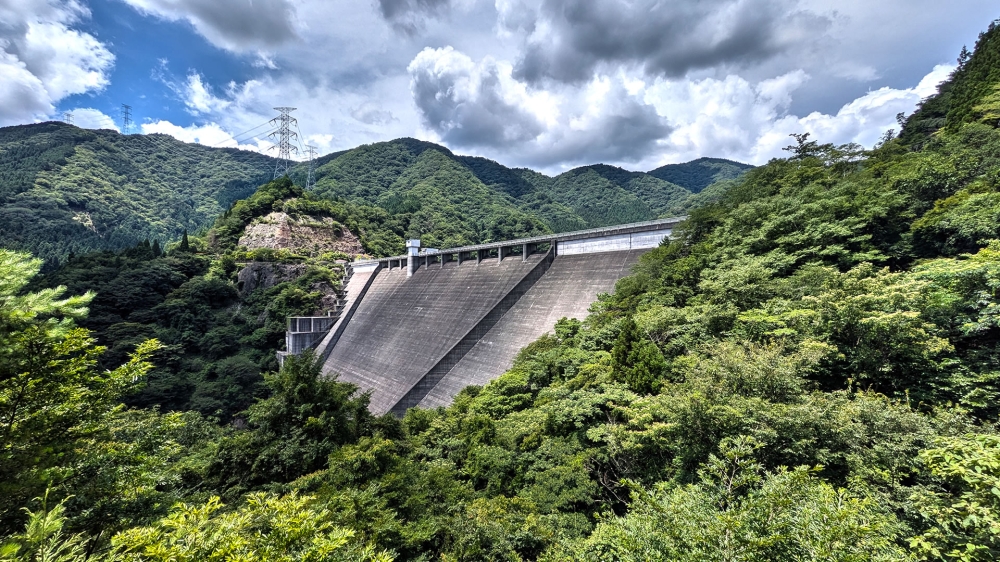 兵庫県神河町の長谷ダム
