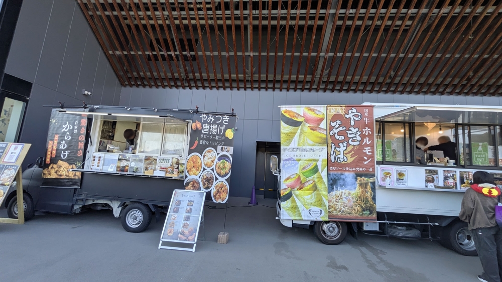 サンガスタジアムのキッチンカー