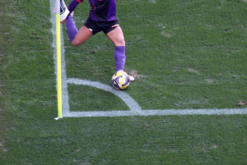 コーナーキック