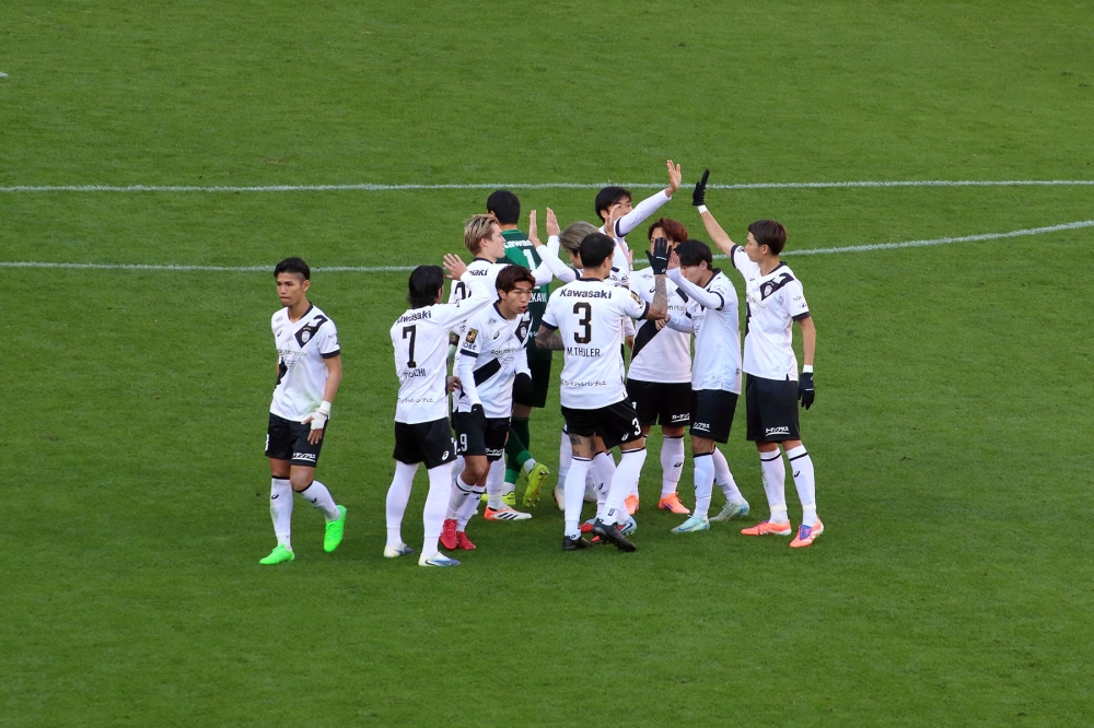 ヴィッセル神戸の円陣