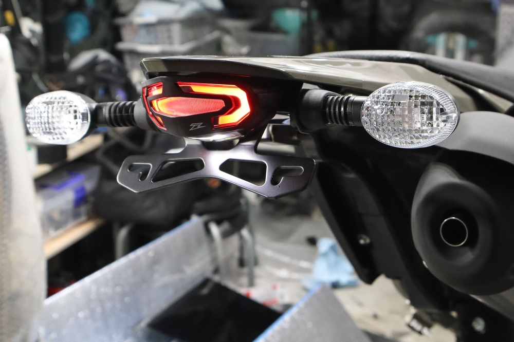 KLX230シェルパのフェンダーレスキット