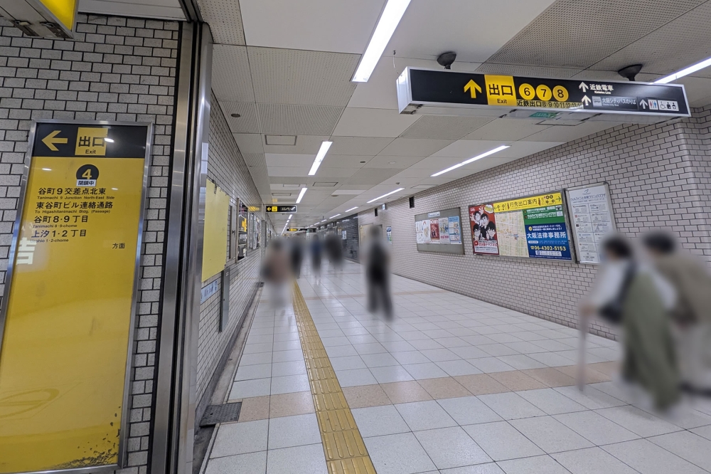 谷町九丁目駅通路