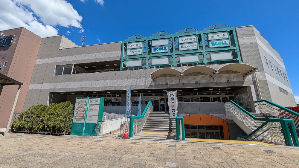 西宮名塩駅の阪急オアシス