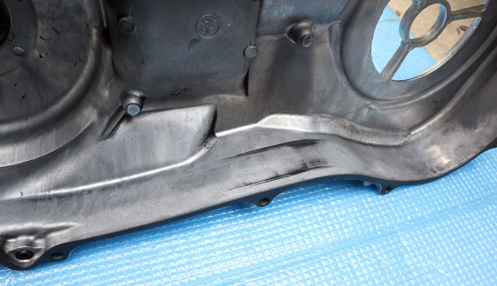 NMAX155のクランクケースカバー