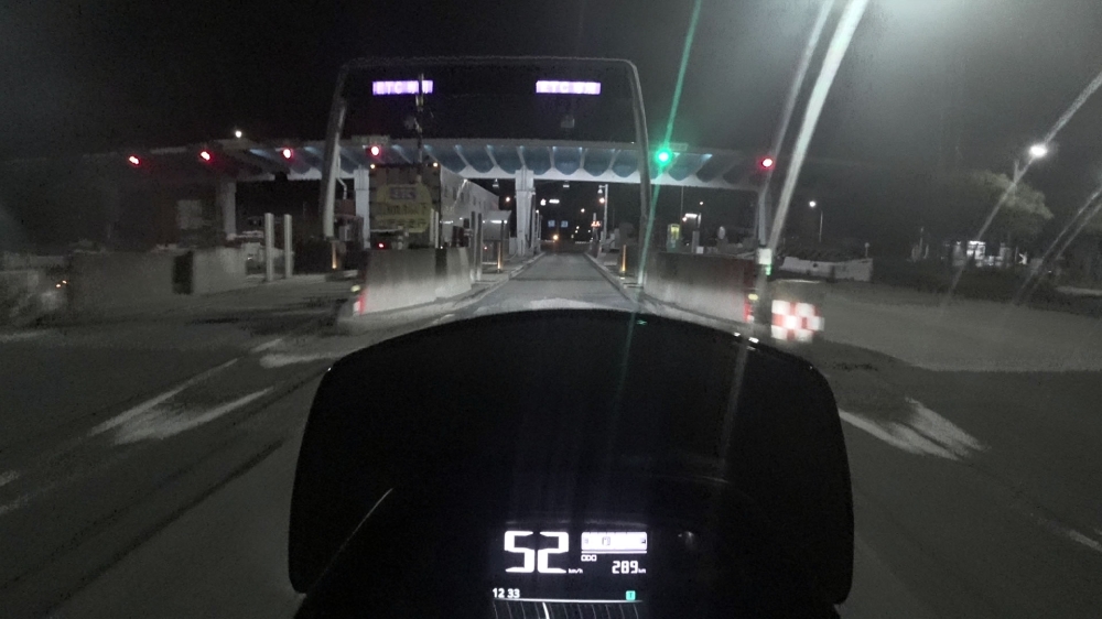 NMAX155でETCレーン通過
