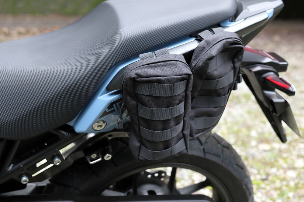 NX400にミリタリーポーチ