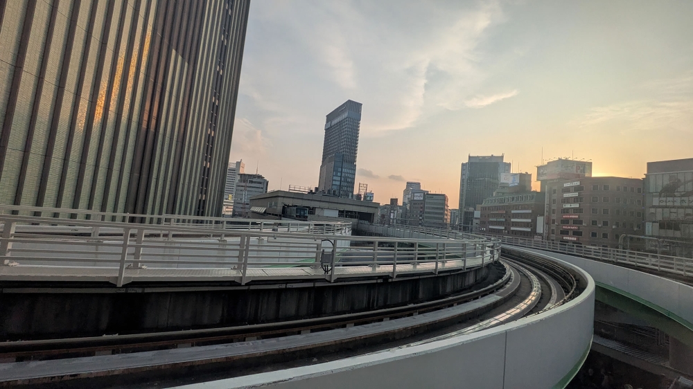 ポートライナー