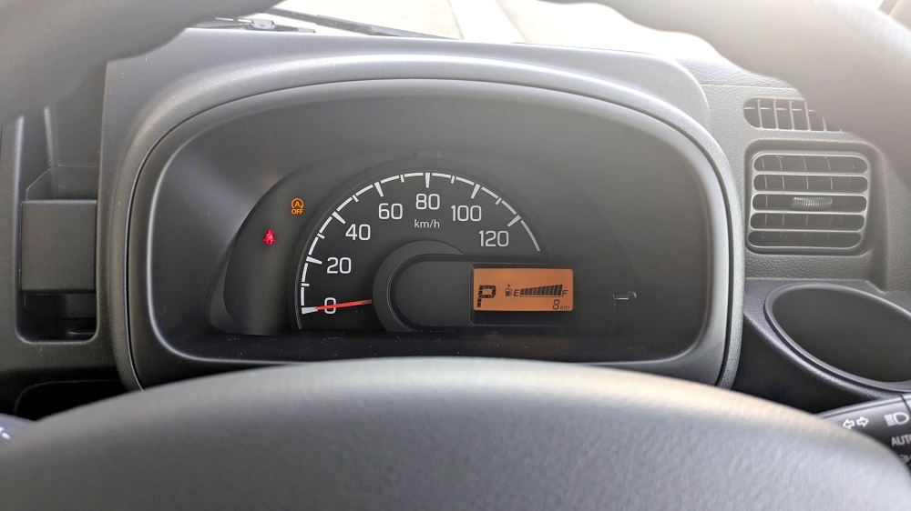 スーパーキャリイの旧メーターパネル