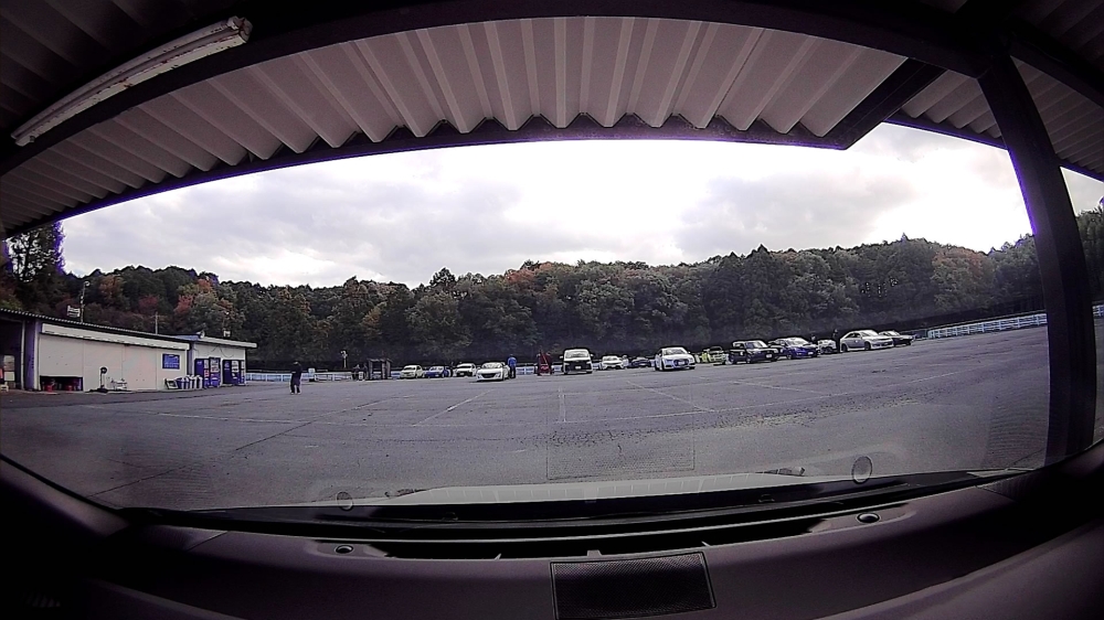 モーターランド鈴鹿のピット