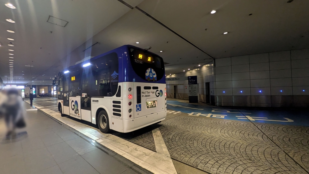 六本木ヒルズのバスターミナル