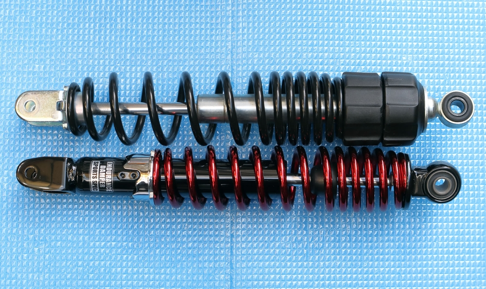 NMAX155のリアサスペンション