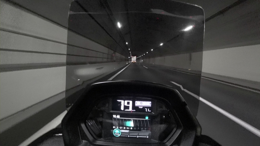 NMAX155の高速道路走行