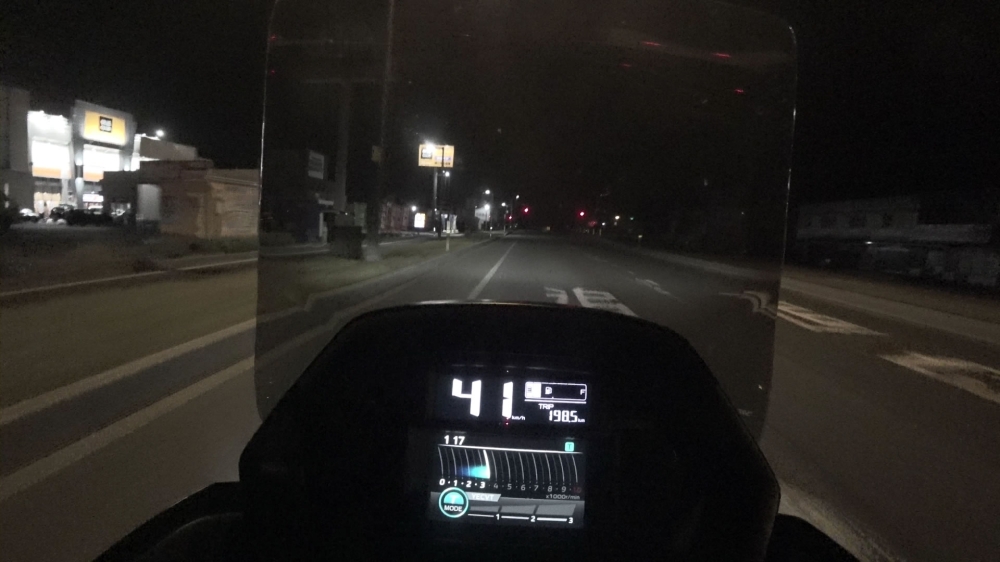 NMAX155で快活クラブ