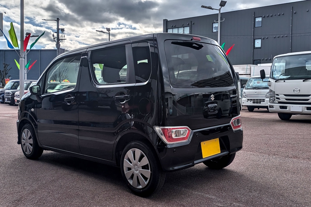 2025年12月MC後のワゴンRリアビュー