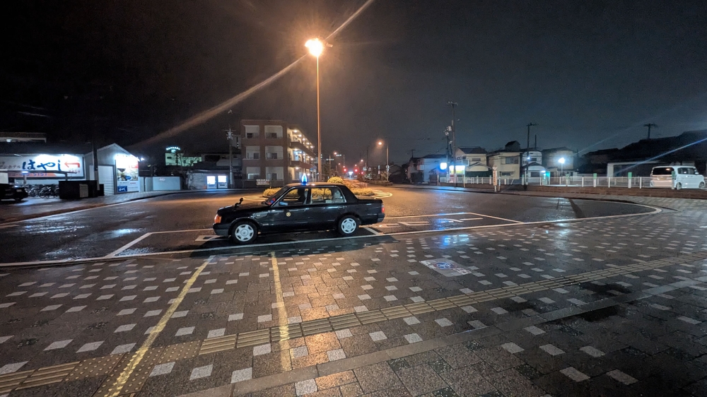 JR紀三井寺駅ロータリー