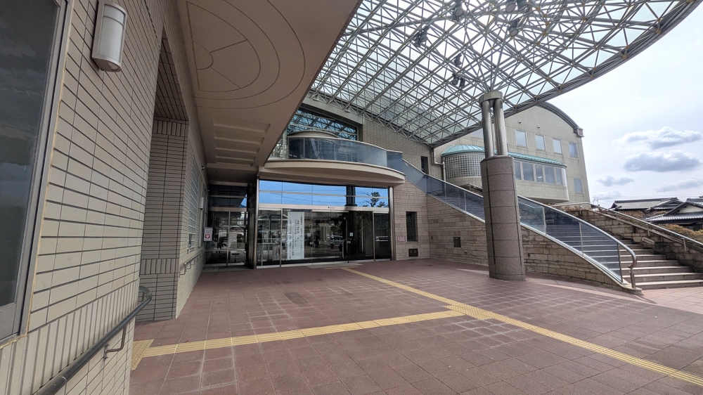 金屋文化保健センター入口