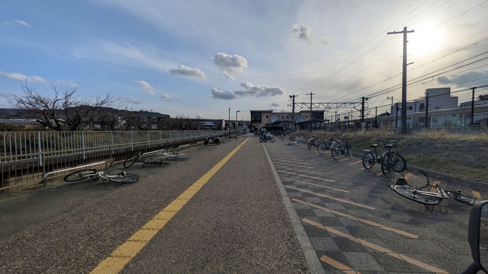 ポッポみち藤並駅前