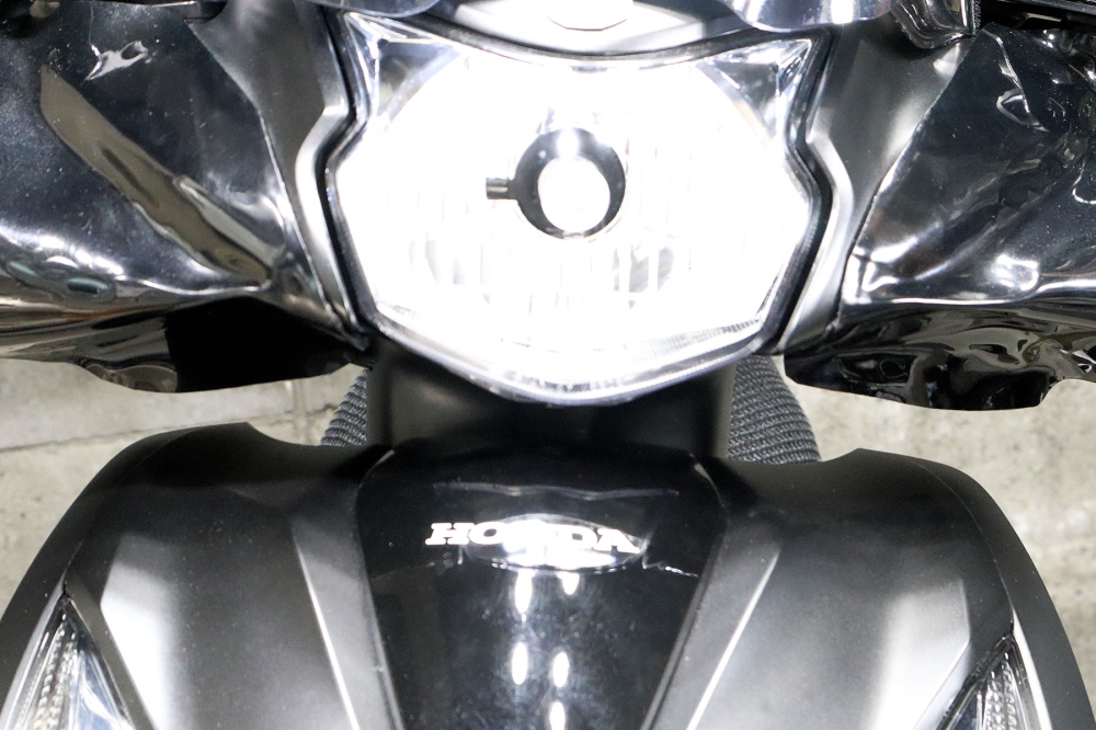 Dio110のナックルガード下部