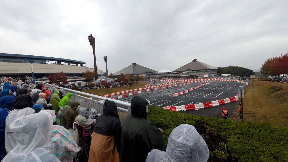 岡崎中央総合公園観戦エリア2