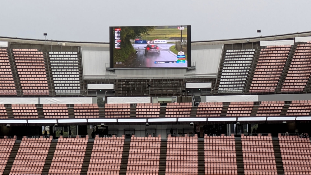 豊田スタジアムのモニター
