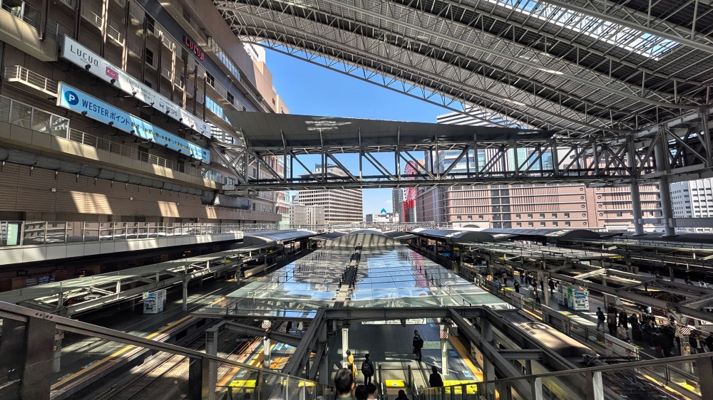 JR大阪駅